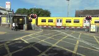 Birkdale Level Crossing [upl. by Annaid513]