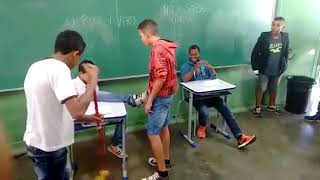 🔥BRIGA DE MENINO NA ESCOLA 🔥 [upl. by Cowles]