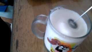 Aerolatte Review Frothing Cold Milk In Under 1 Minute [upl. by Emil540]